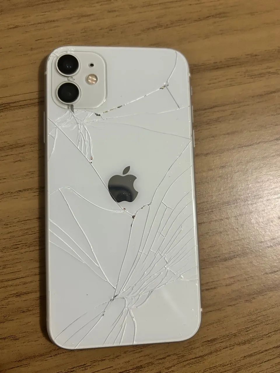 iPhone 11 64GB - Foto 3