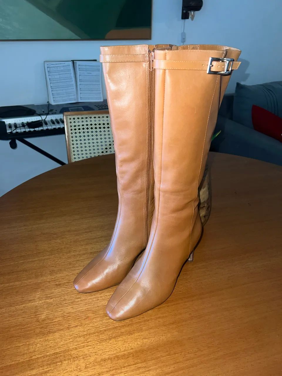 Bota de couro arezzo - Foto 3