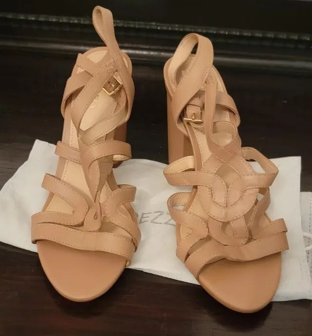 Sandália Arezzo - Foto 2