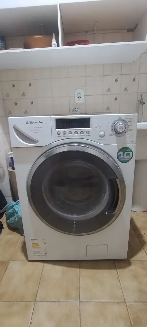 Lava e seca Eletrolux 9kg - Foto 2
