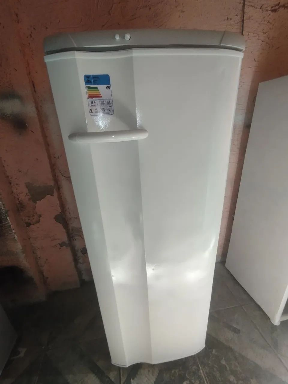 Geladeira Eletrolux com entrega grátis!!