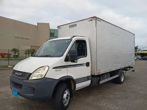 Fretes , viagem , mudanças e fretes e transporte 