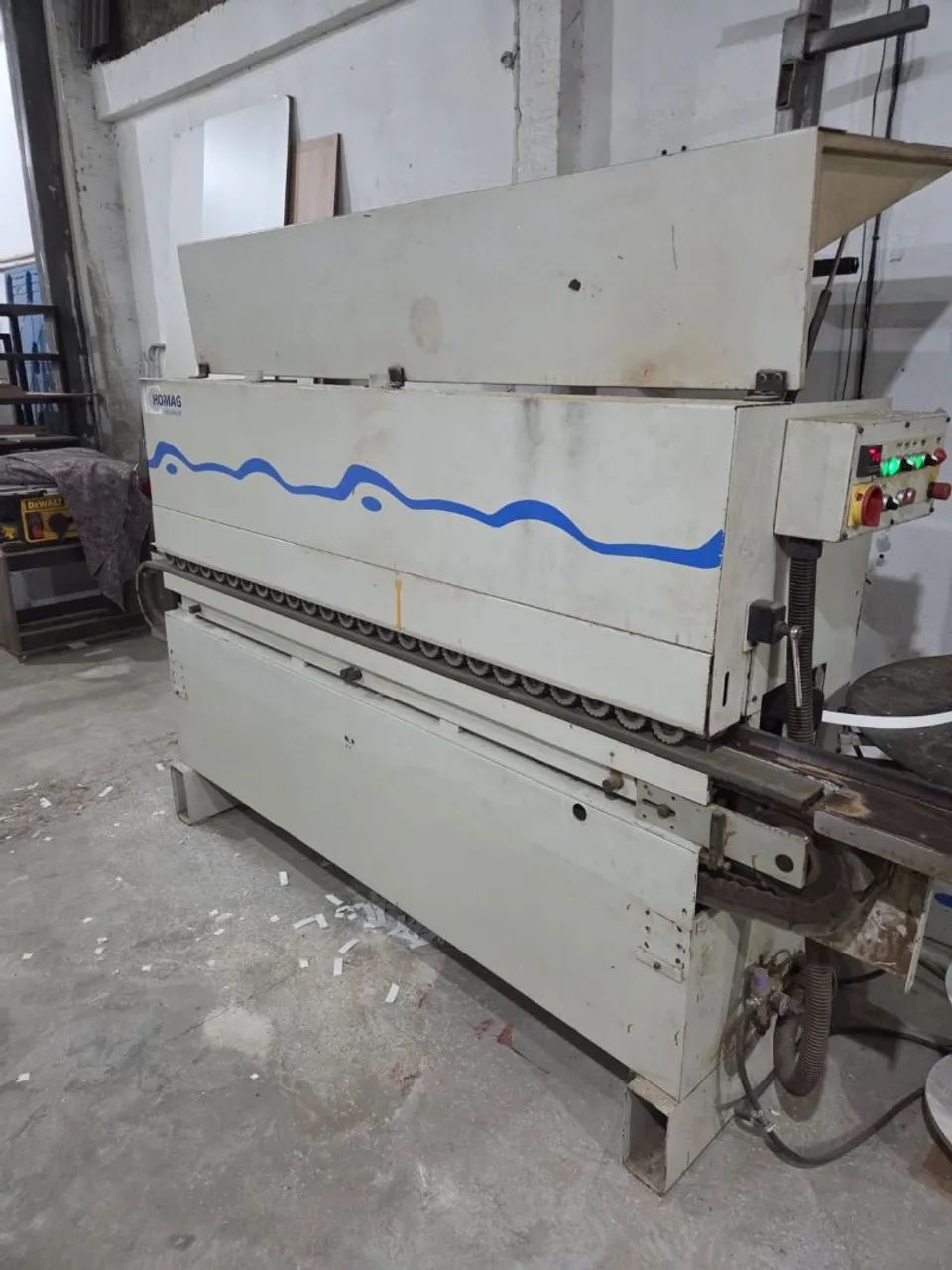 Coladeira Automática HOMAG 4 Grupos