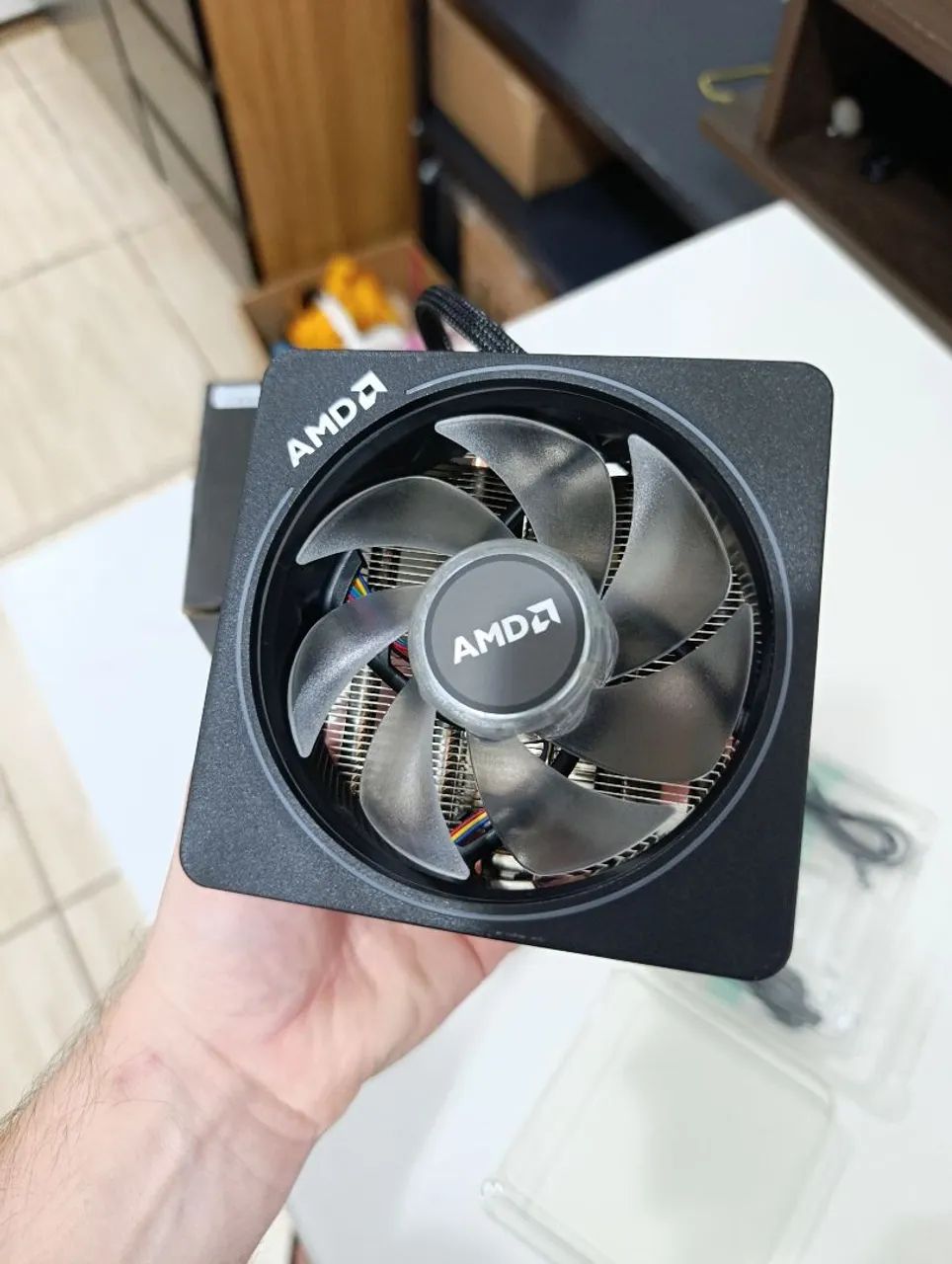 Cooler Box AMD Wraith Prism (Zero)