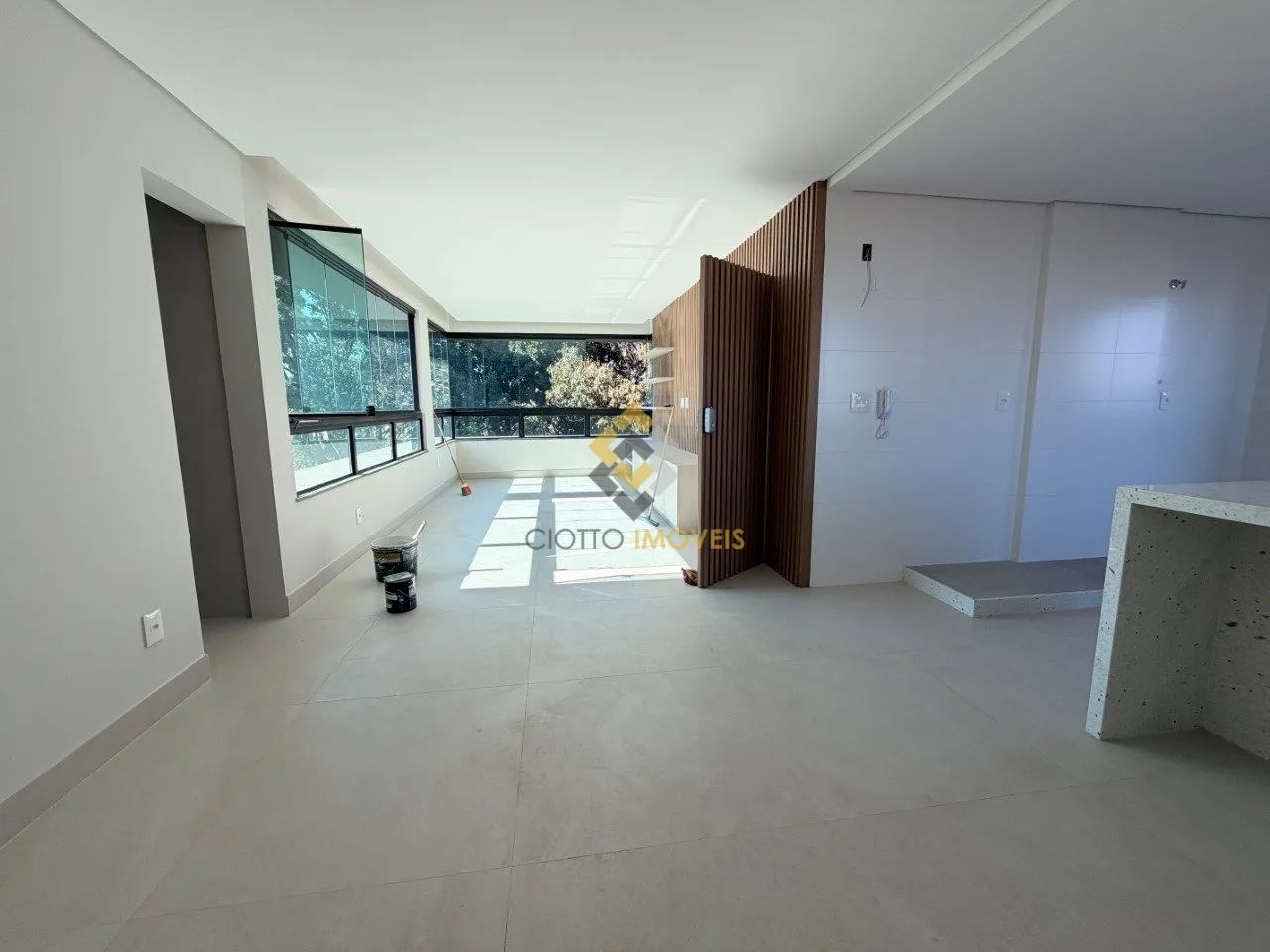 Apartamento 3 suítes bairro Liberdade