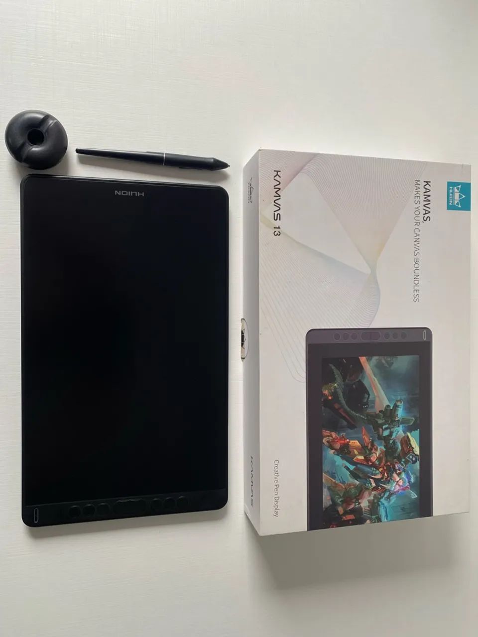 Mesa Kamvas Huion 13