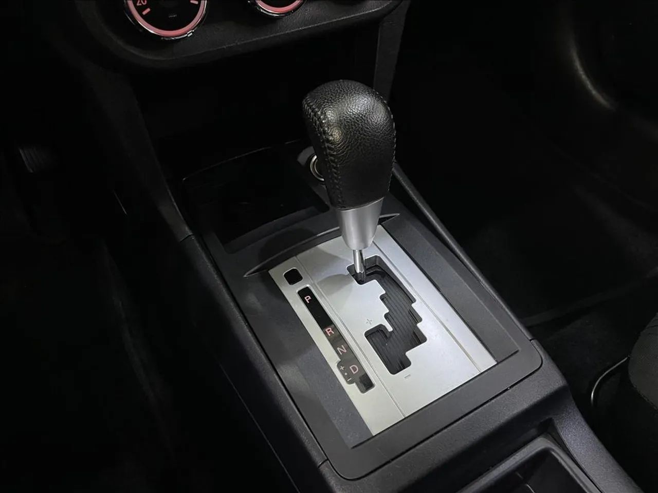 Mitsubishi Lancer HL 2.0 16V 160cv Aut., foto 7 de 20