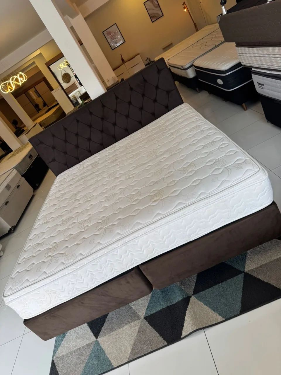Cama box KING COM COLCHÃO E CABECEIRA MAXFLEX - Entrego!  - Foto 4