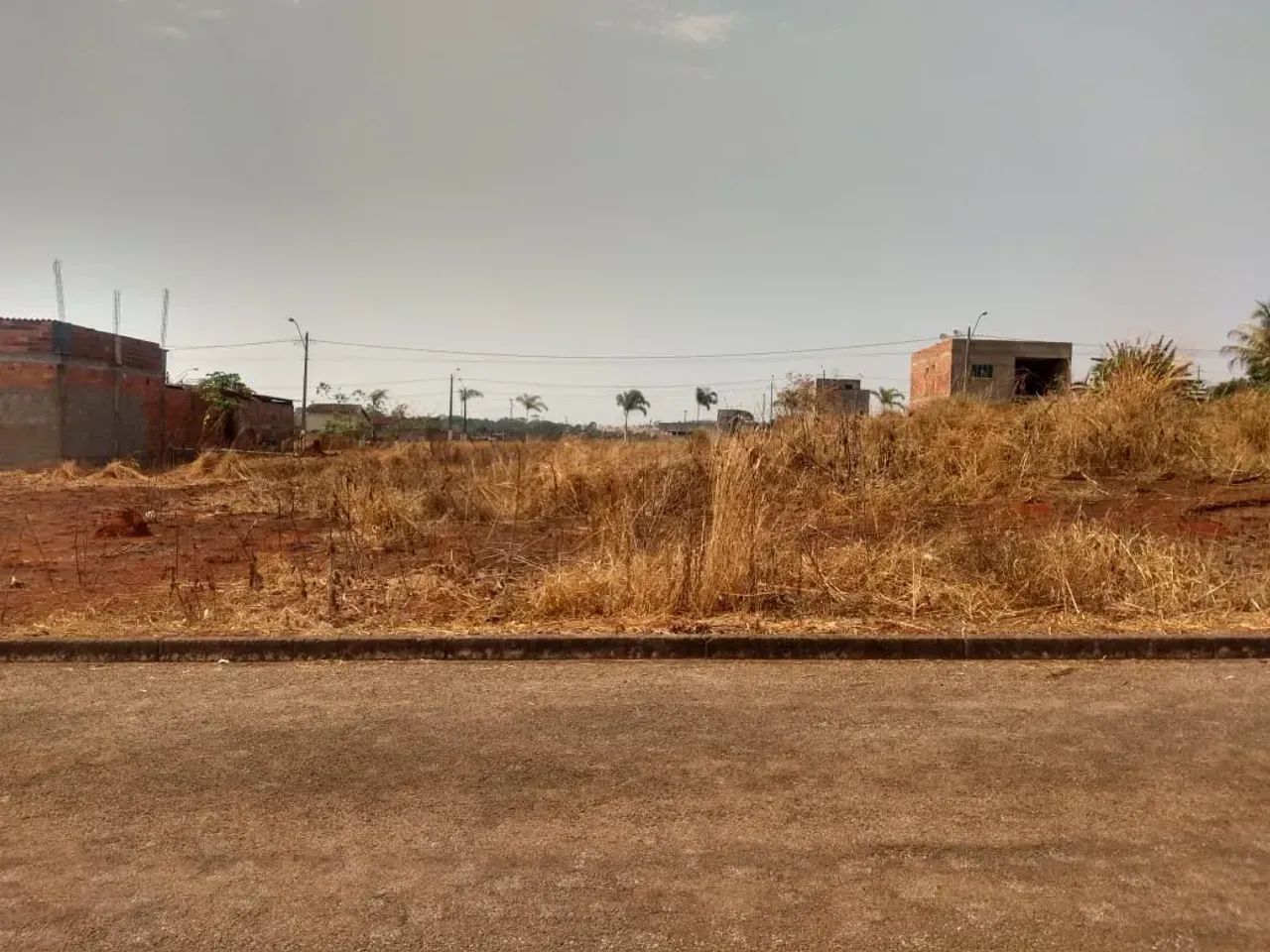 Fonte das Águas Lote 360 m² 18 m de frente e vista para o lago. Estudo pegar carro. Goiâni - Foto 2