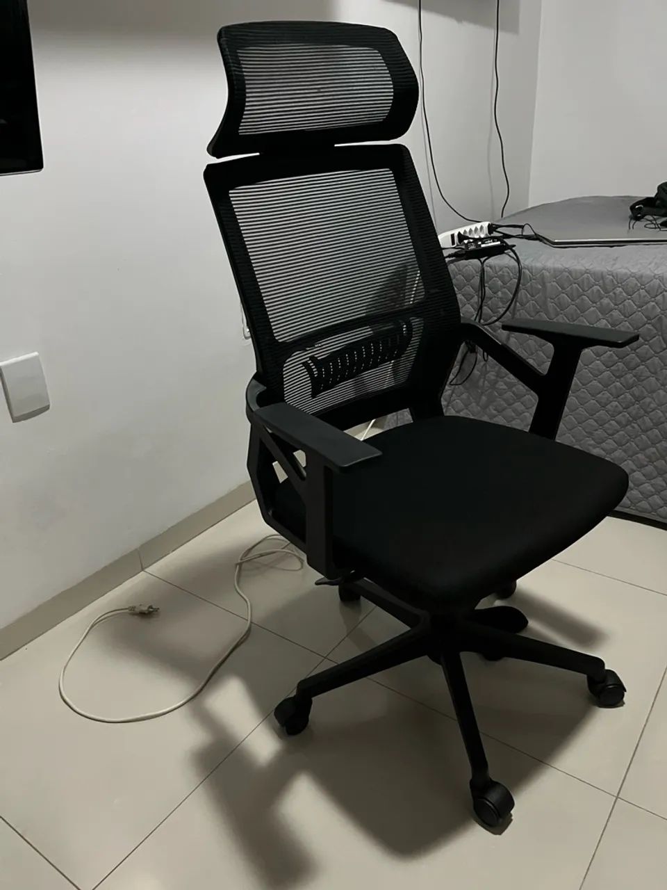 Cadeira Ergonômica de Escritório Presidente Mesh ? Apoio de Cabeça e Lombar