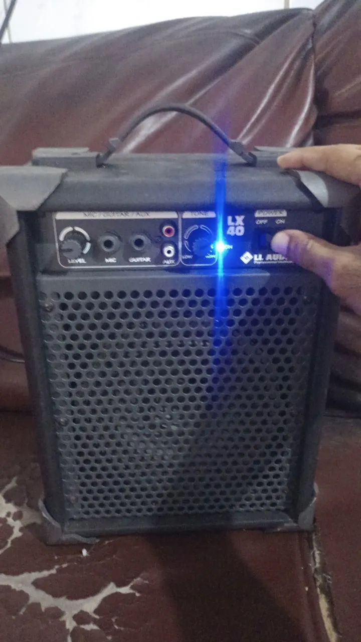 Vendo Caixa de Som Pequena  - Foto 3