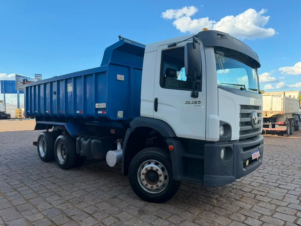 VW/ 26.280 CAÇAMBA 