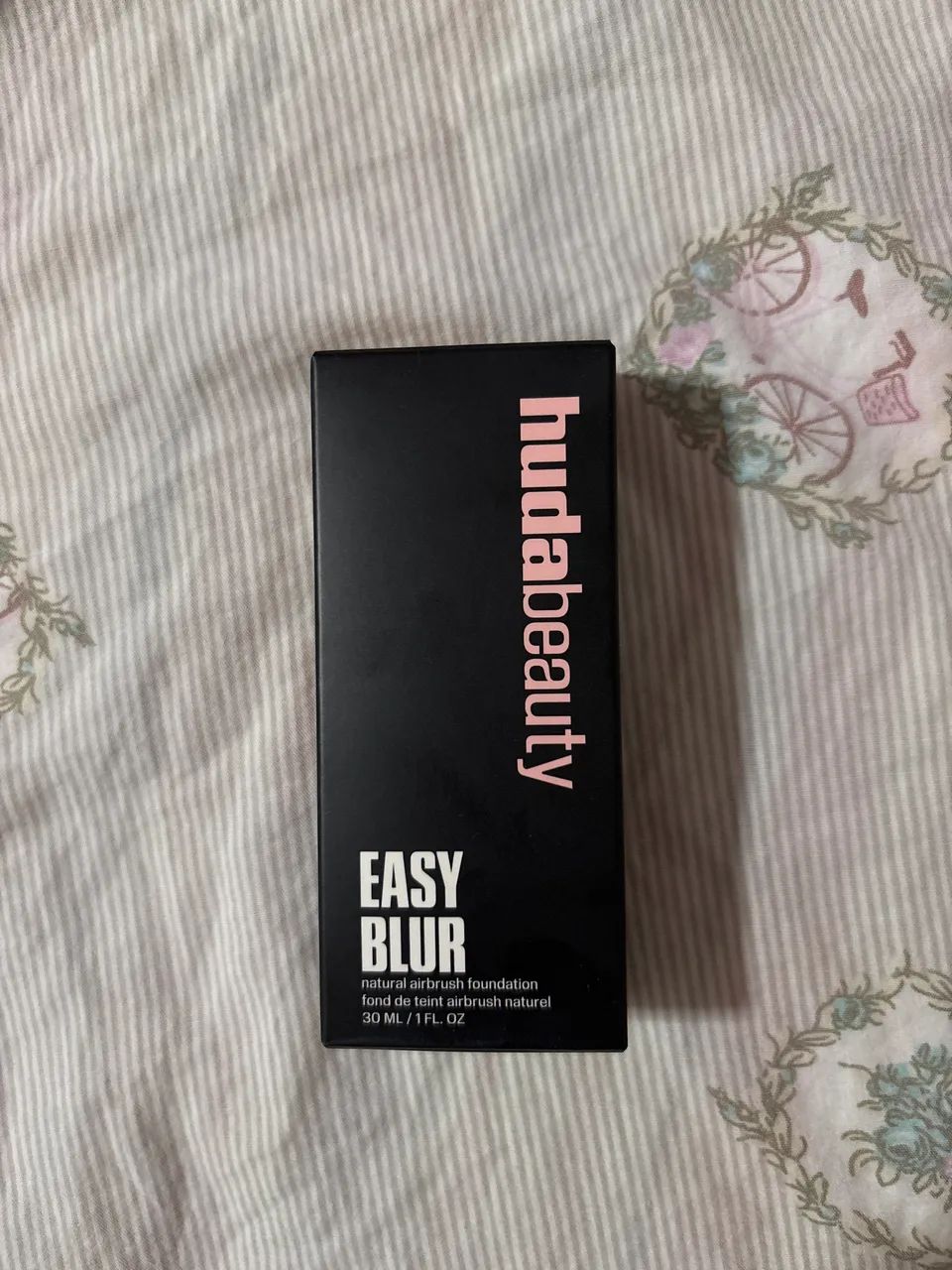 Base Easy Blur - Huda Beauty 