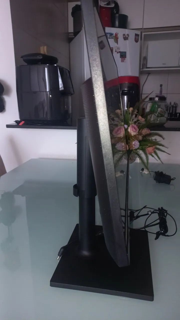 Monitor Samsung Odyssey 24' - Foto 4