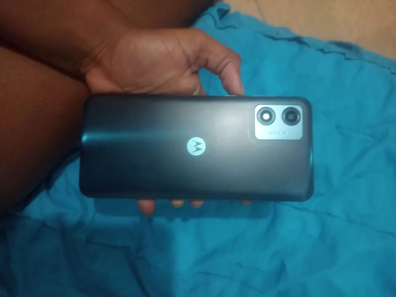 Motorola E13 