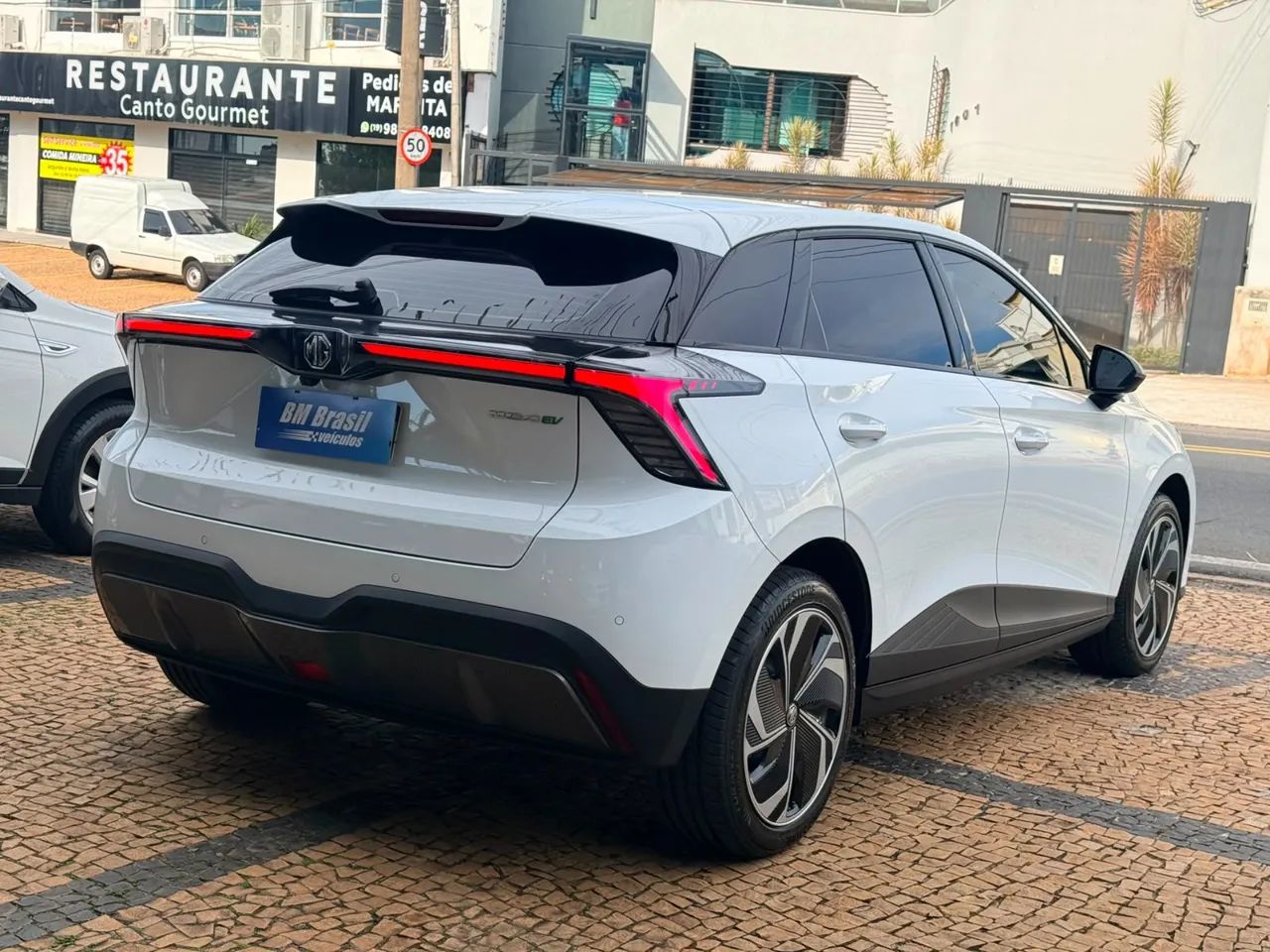 MG 4 Luxury 2027 - Foto 4