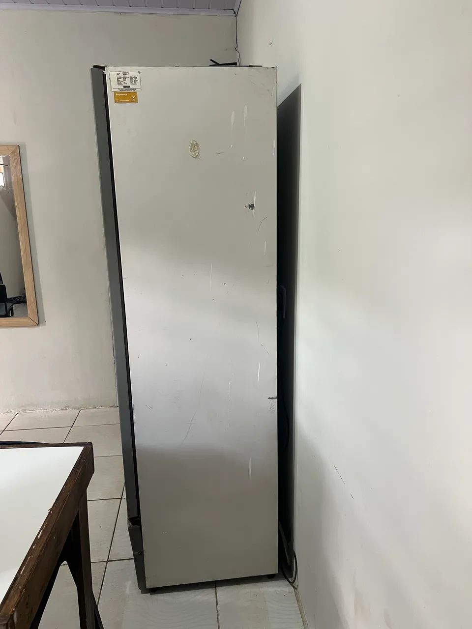 Freezer expositor com porta de vidro. Ótimo estado e funcionando perfeitamente! - Foto 2