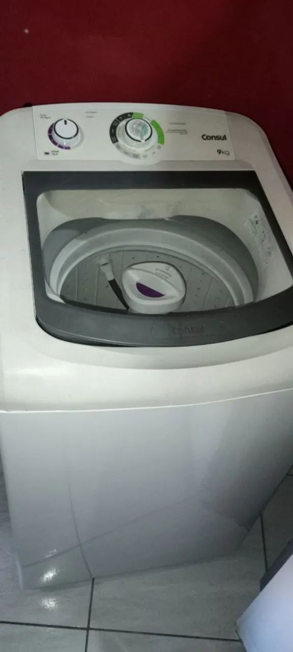MÁQUINA DE LAVAR ROUPA 