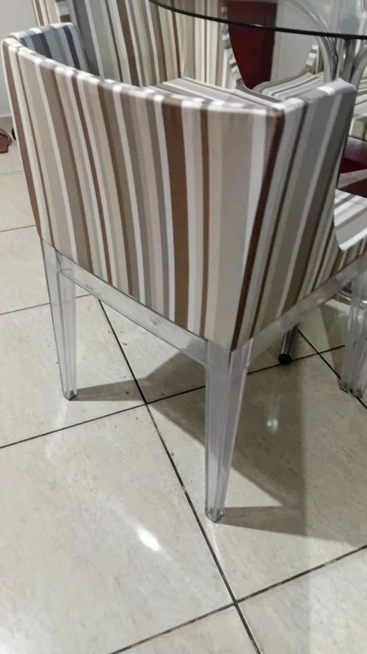 Mesa 4 cadeira  - Foto 4
