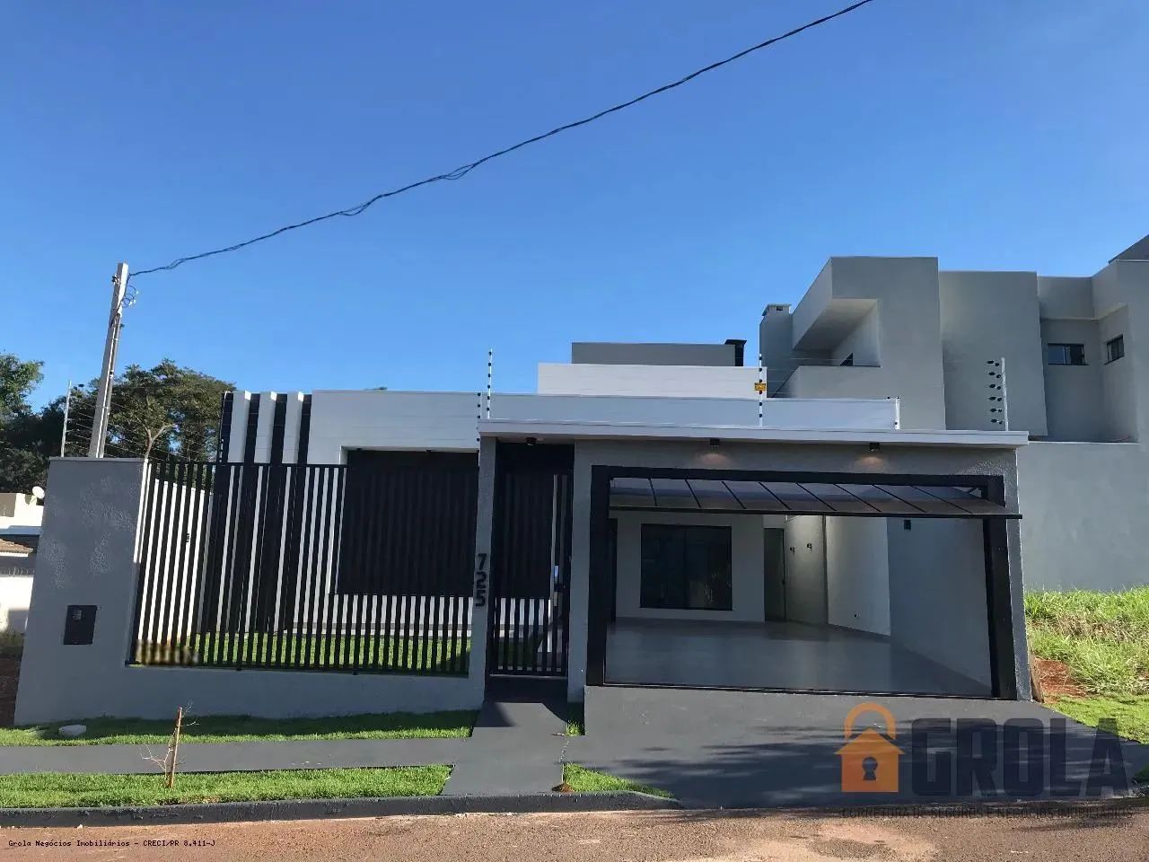 Casa para Venda em Campo Mourão, Jardim Flora III, 3 dormitórios, 3 suítes, 4 banheiros, 4 - Foto 2