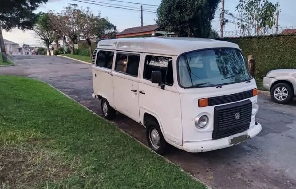 Volkswagen Kombi Kombi Standard 1.4 Mi Total Flex 8V 2008
