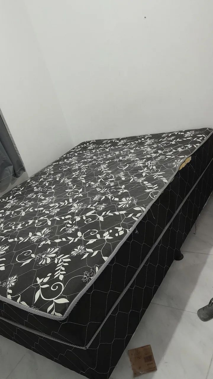 Cama box casal