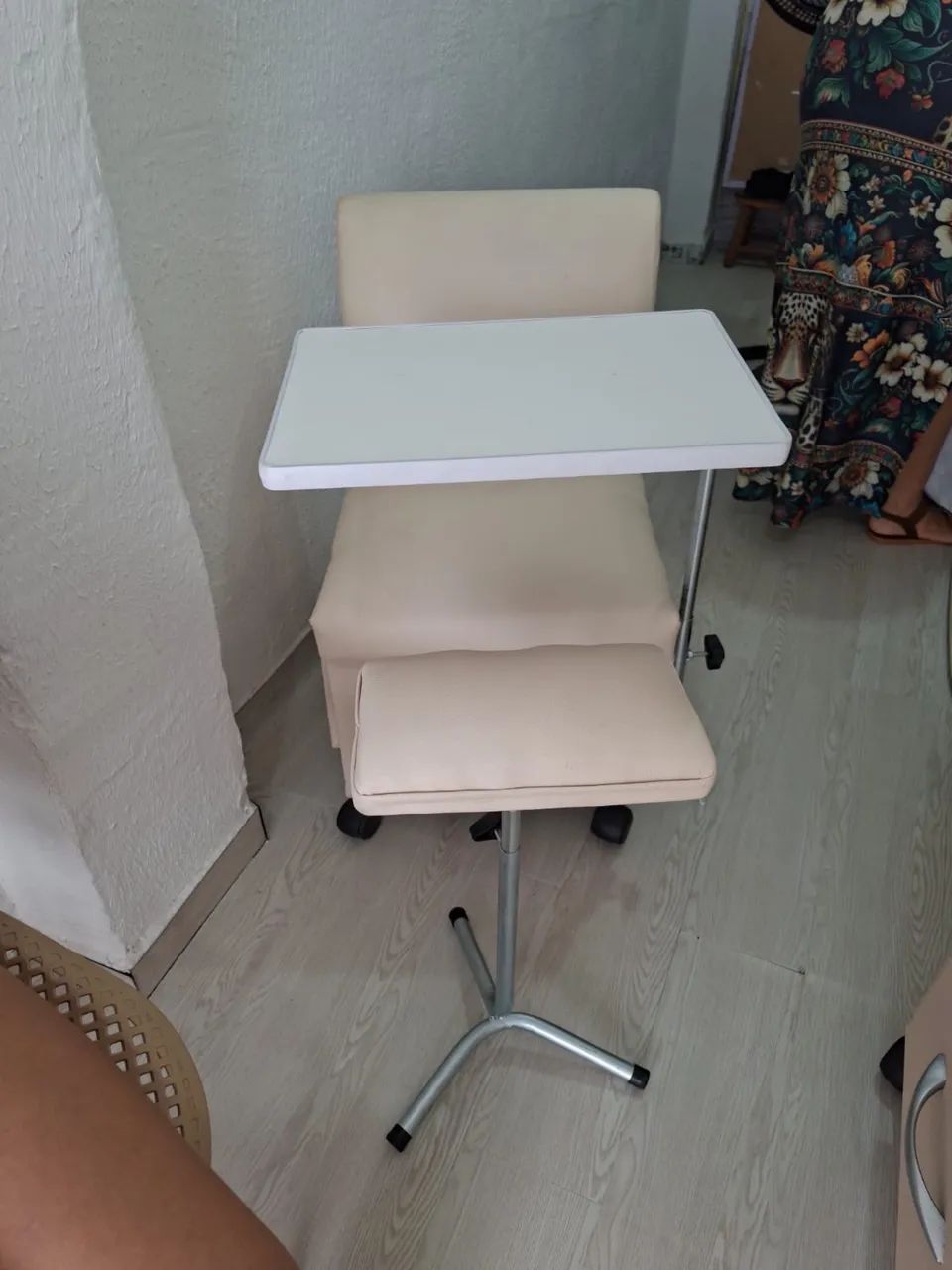 Cadeira de Manicure - Foto 3