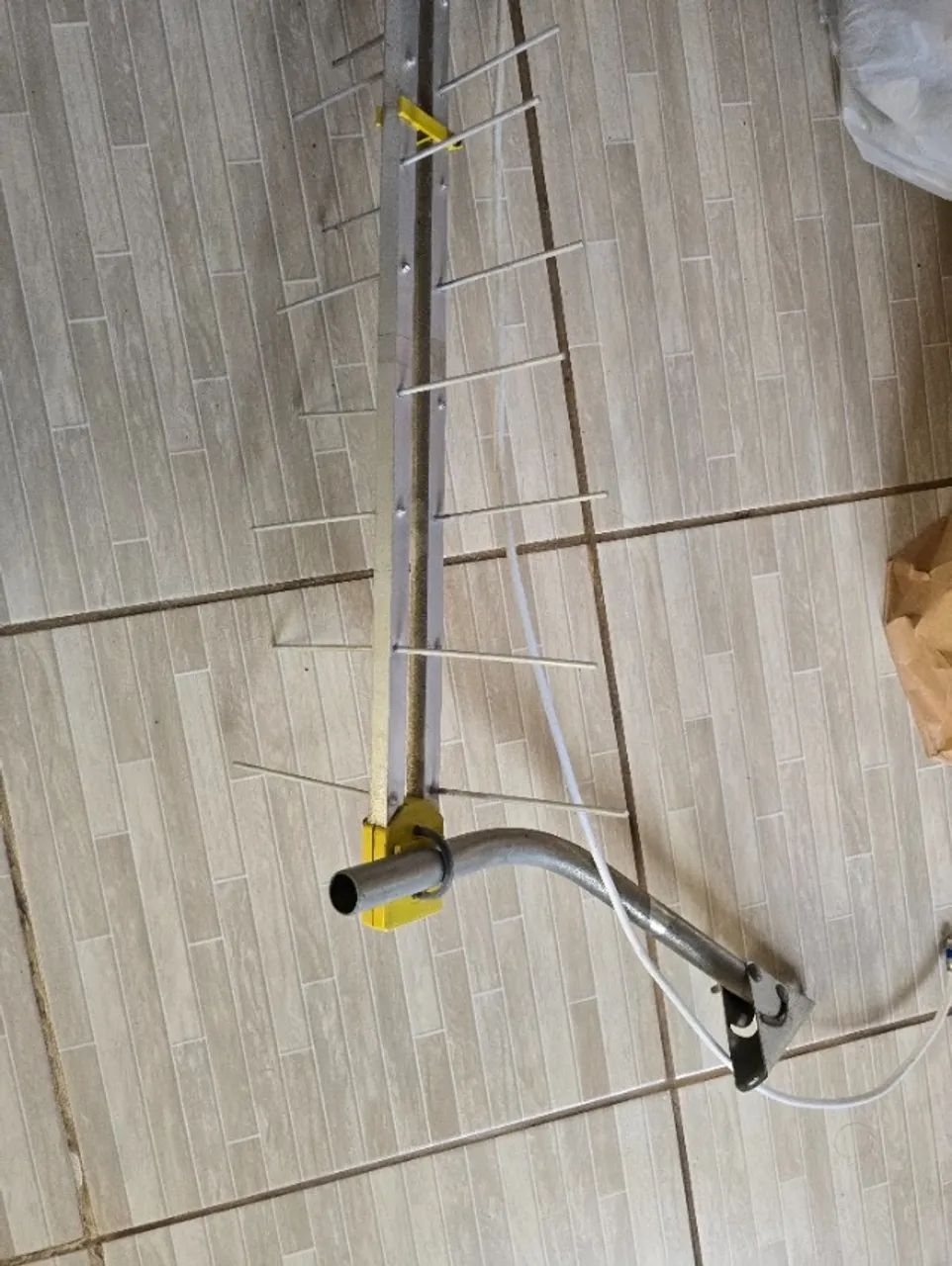 Antena Escama Peixe - Foto 2