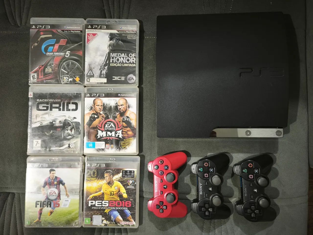 Ps3 + 3 controles + 6 jogos