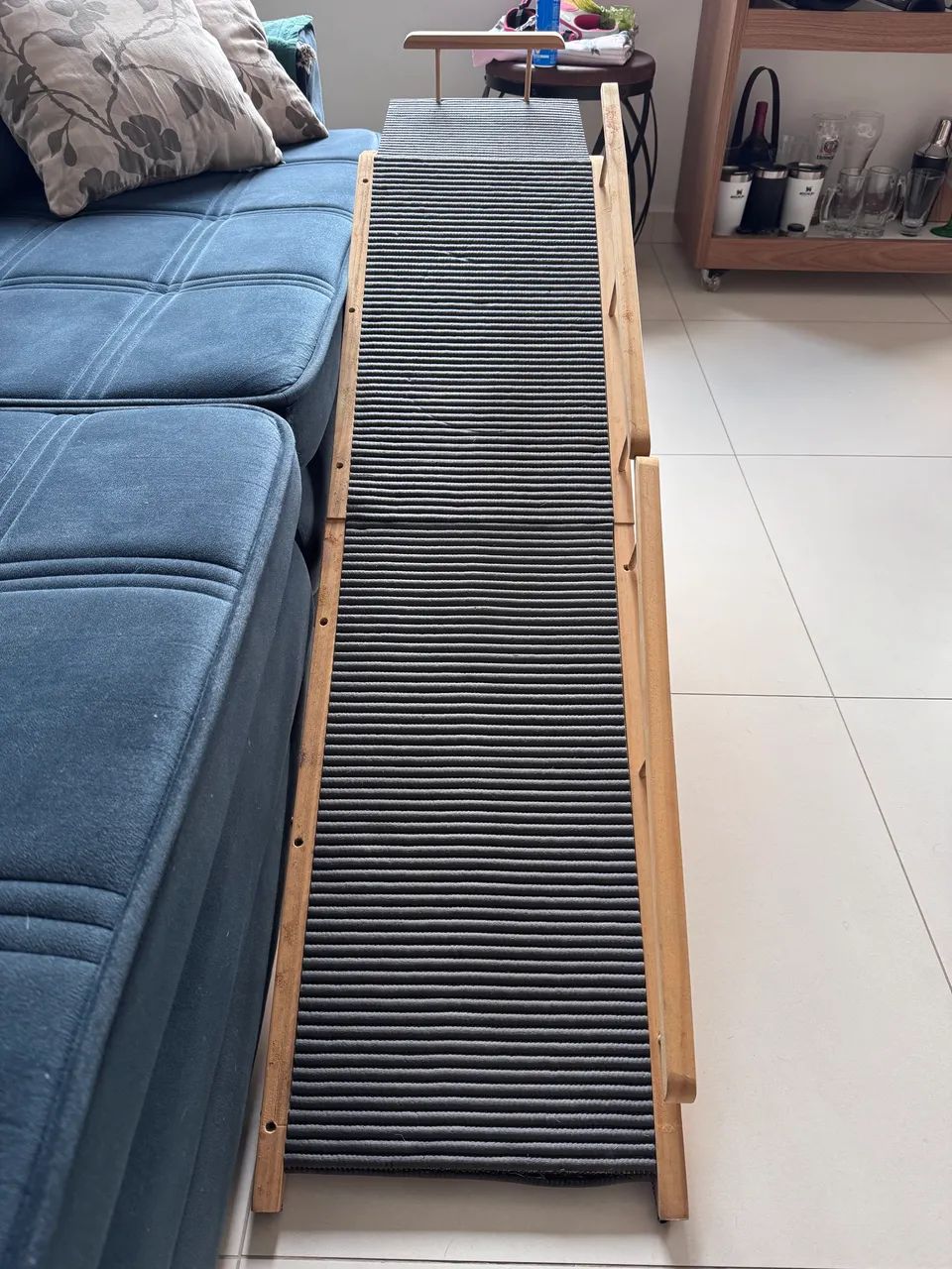 Rampa Pet Top Plus 150 (Madeira e pés em alumínio) - R$150,00 - Foto 3