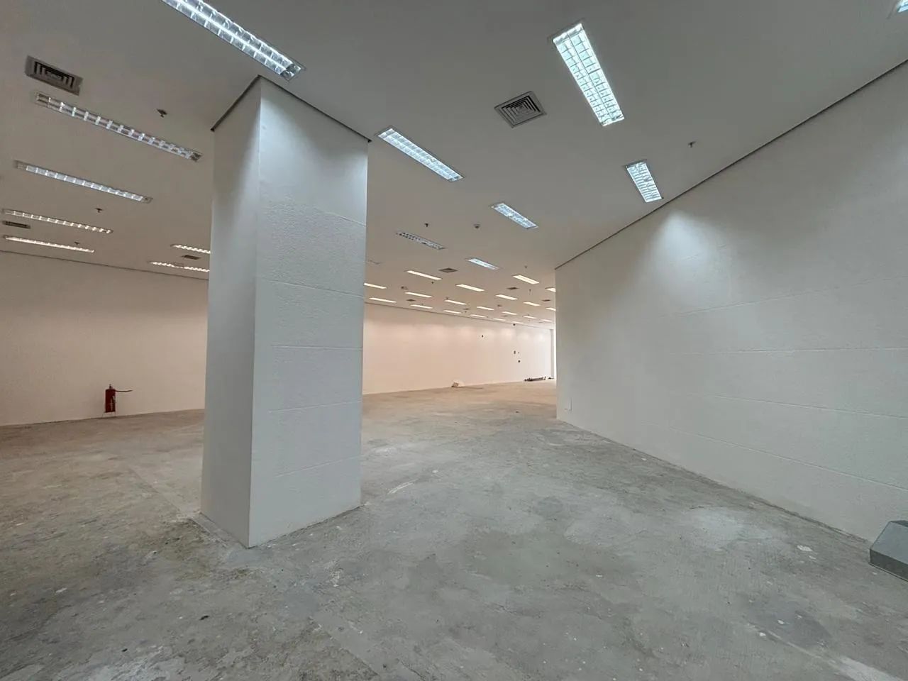 LOJA COMERCIAL PARA ALUGUEL 365M² BANHEIRO 9 VAGAS NA SAVASSI - Foto 5