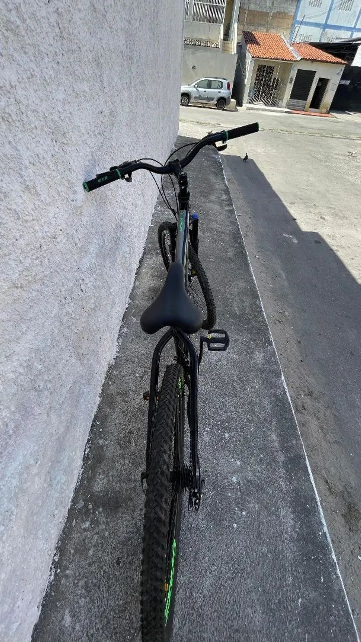 Bicicleta Epiko Aro 29 com apenas 1.5 mês de uso - Foto 3