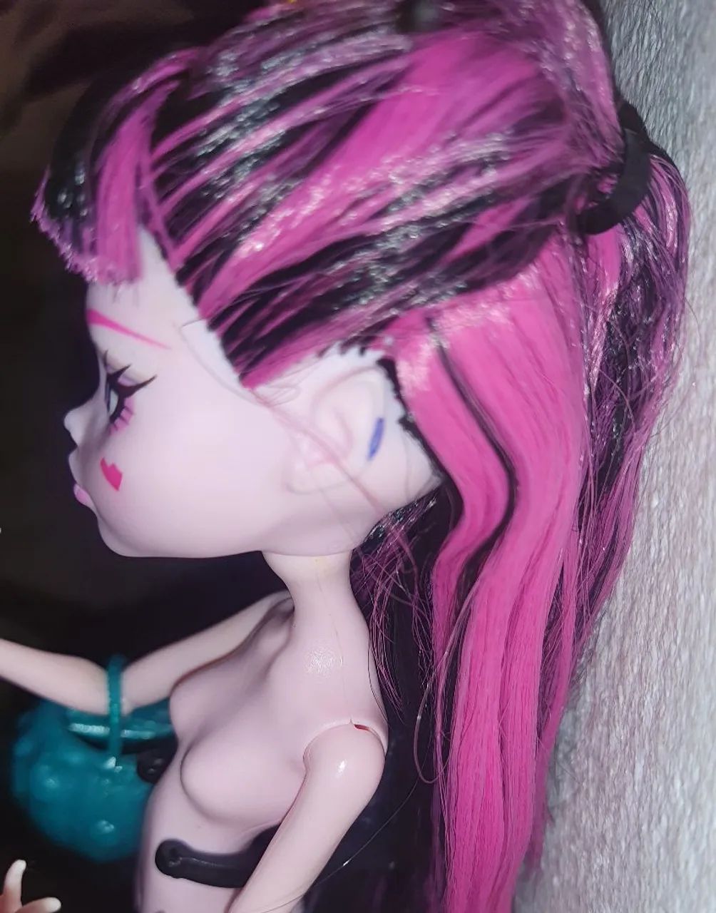 Boneca Monster High lote Draculaura Intercâmbio + acessórios e diários de básicas - Foto 5