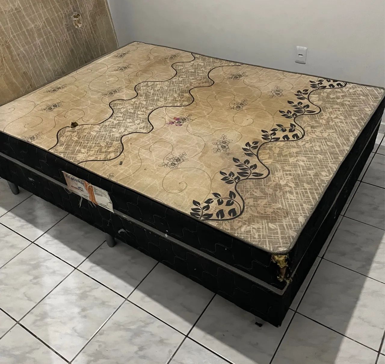 Cama box casal para reforma