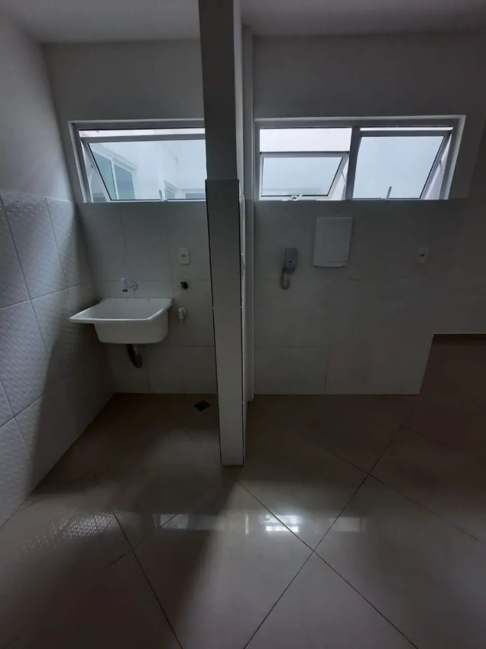 Apartamento com 1 dormitório para alugar, 50 m² - Centro - Macaé/RJ - Foto 2