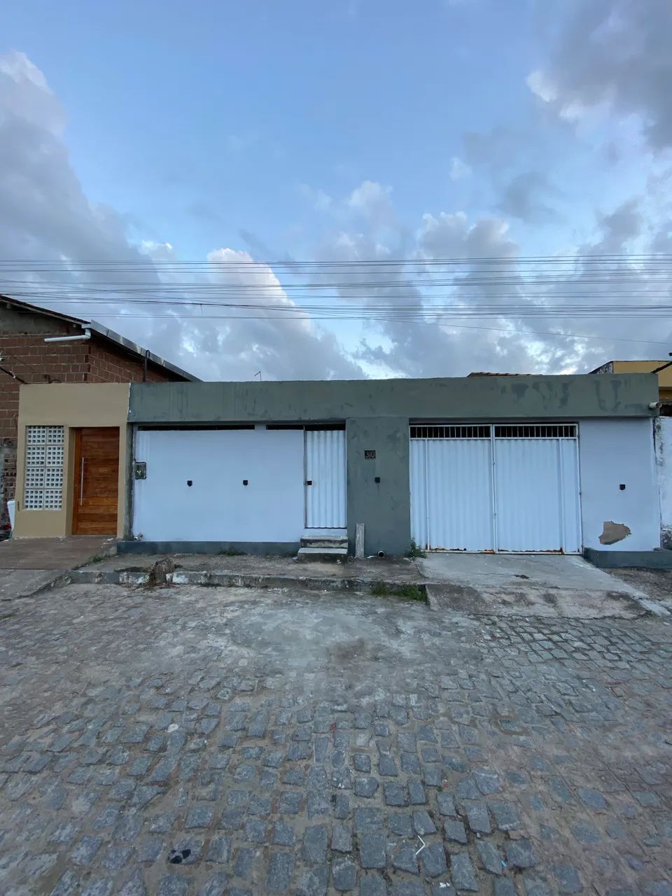 Casa com piscina 2 quartos garagem bem localizada  - Foto 4
