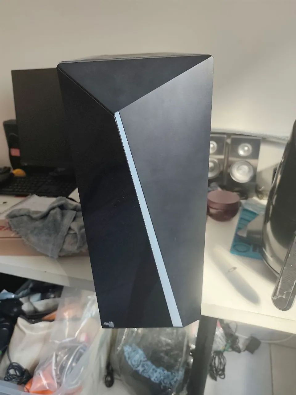 Gabinete computador 