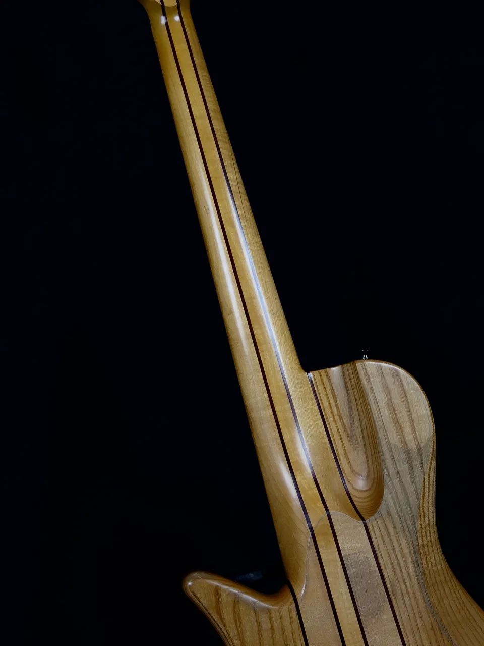 Baixo N. Zaganin Asema - Foto 5