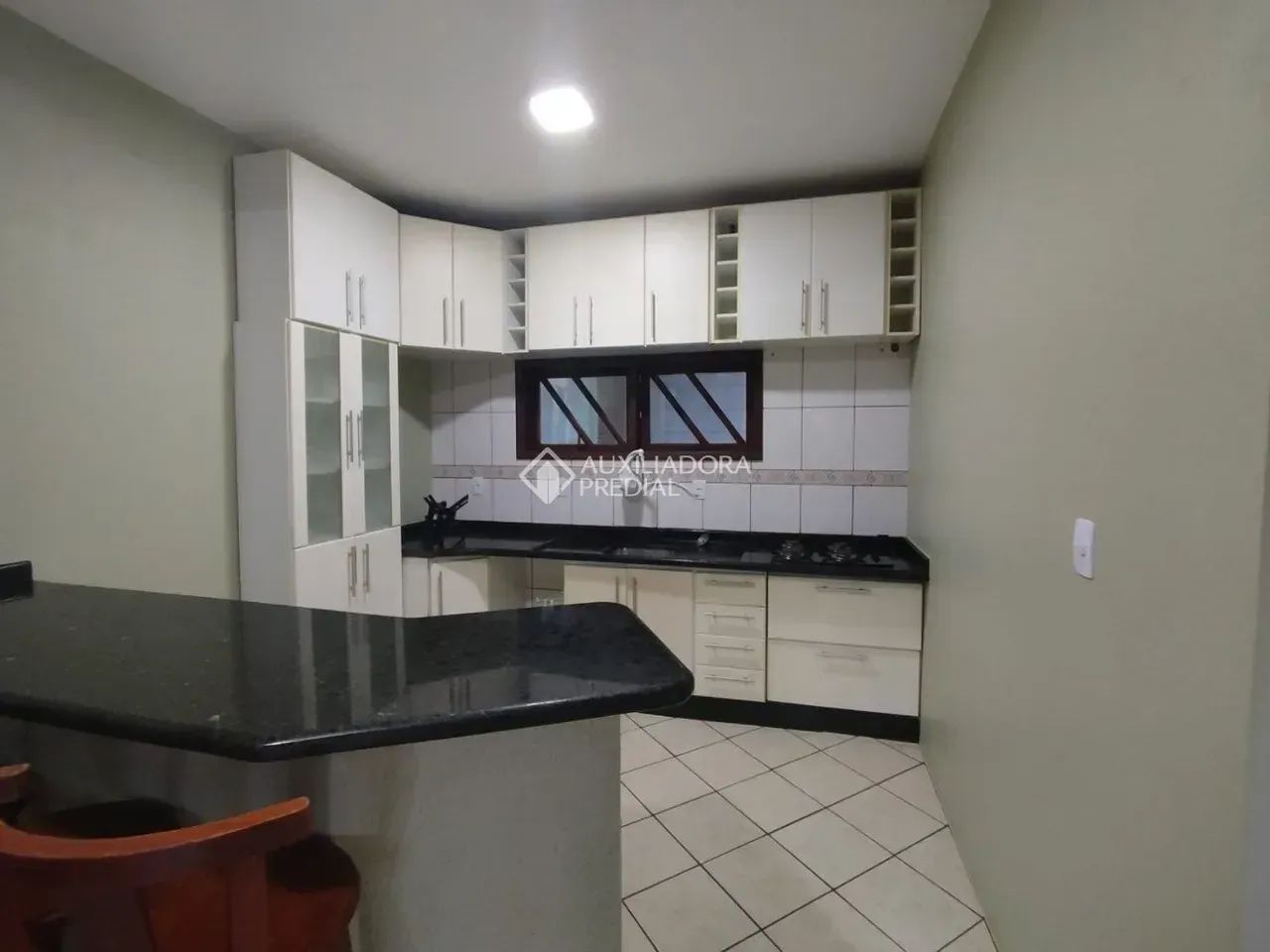 Imóvel para aluguel possui 154 metros quadrados com 2 quartos em Campeche - Florianópolis  - Foto 4