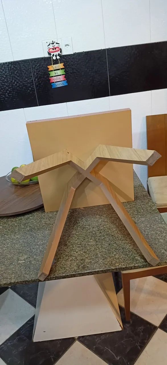 Mesinha de canto - Foto 3