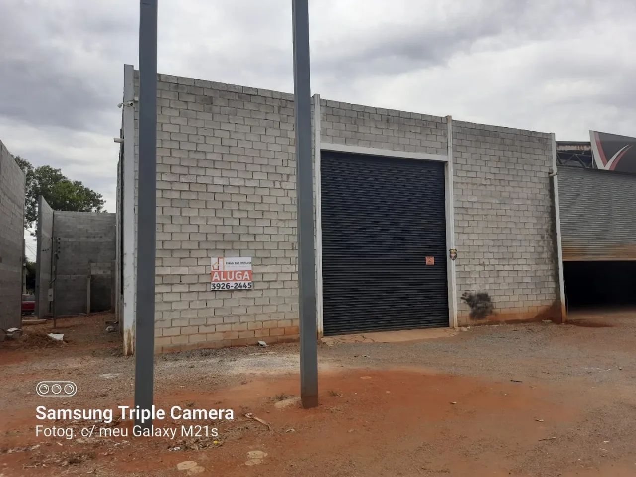 Galpão de 280 m² com telha térmica no Residencial Vereda dos Buritis - Foto 3