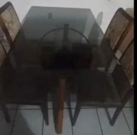 Mesa de jantar grande. - Foto 4