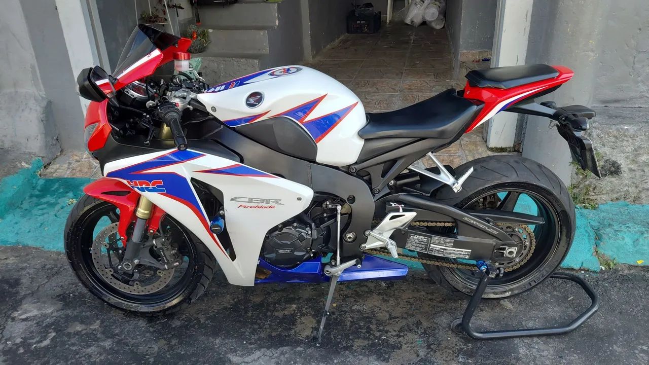Cbr 1000 - Foto 4