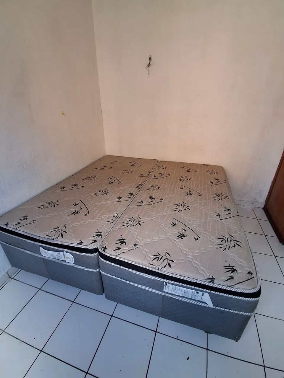 Cama de solteiro 