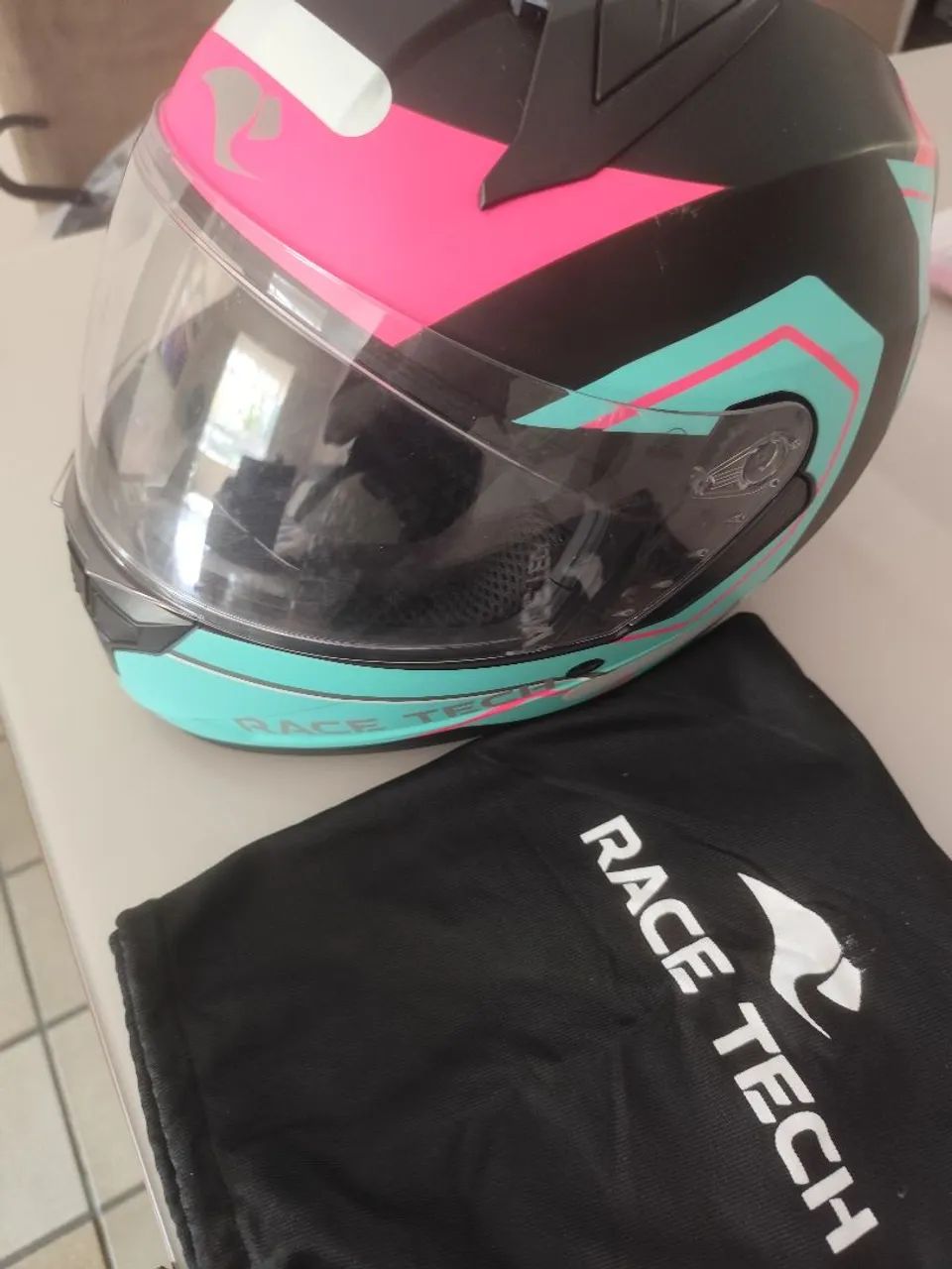 Capacete Race Tech 