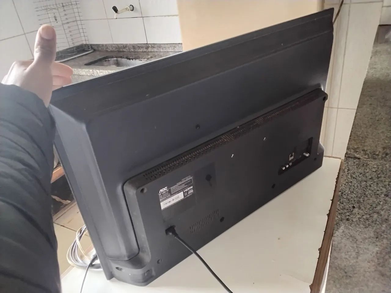 Vendo TV AOC 32 Polegadas pra retirada de peças - Foto 4