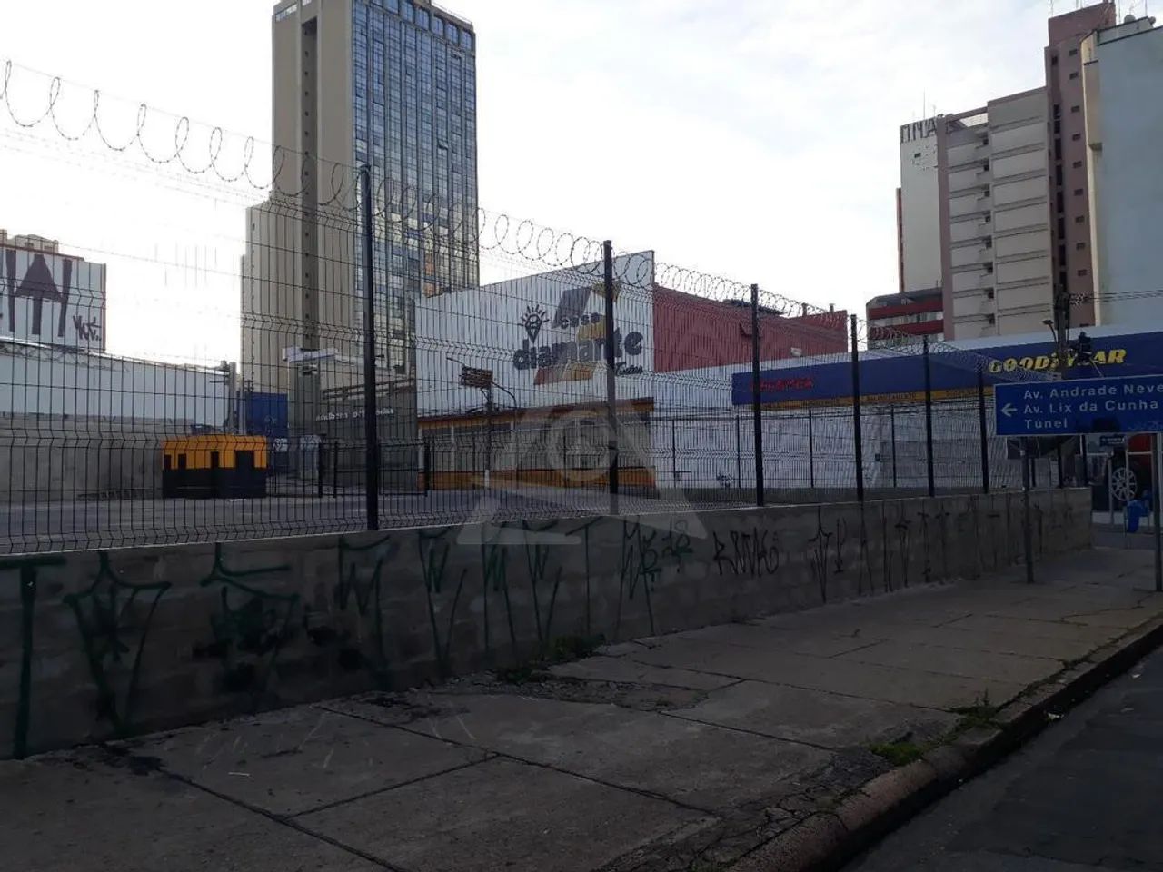 Terreno para alugar em Campinas, Centro, com 1250 m² - Foto 2