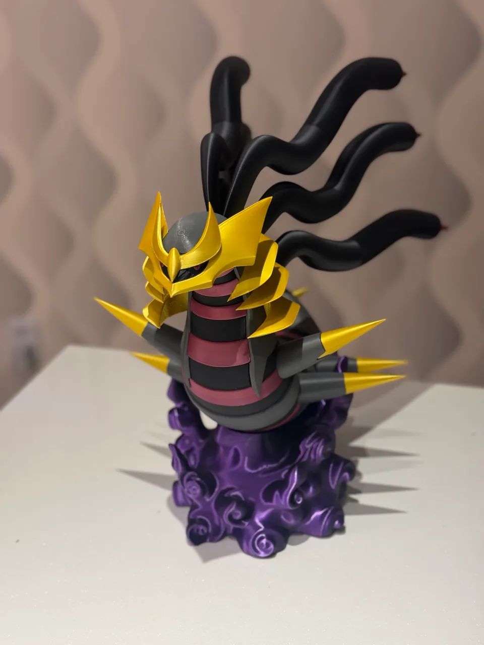 Giratina em 3d - 35cm - Foto 2