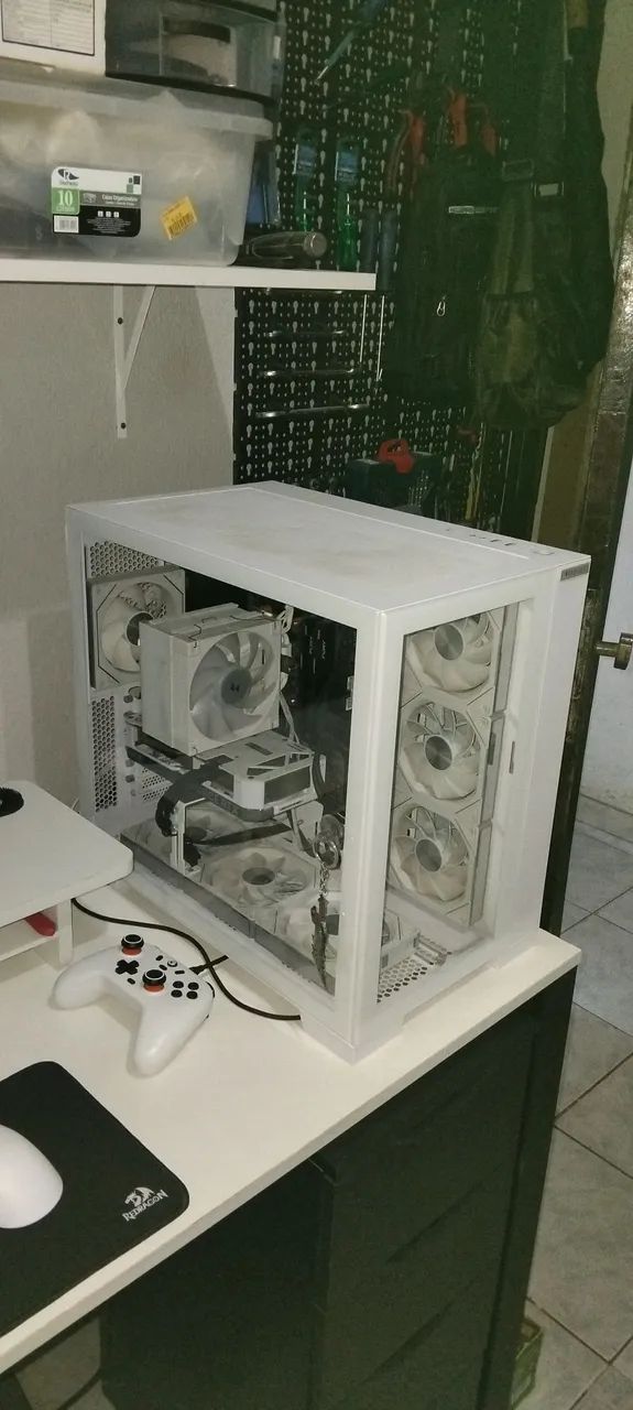 PC GAMER/ RTX 4060/ RIZEN 7