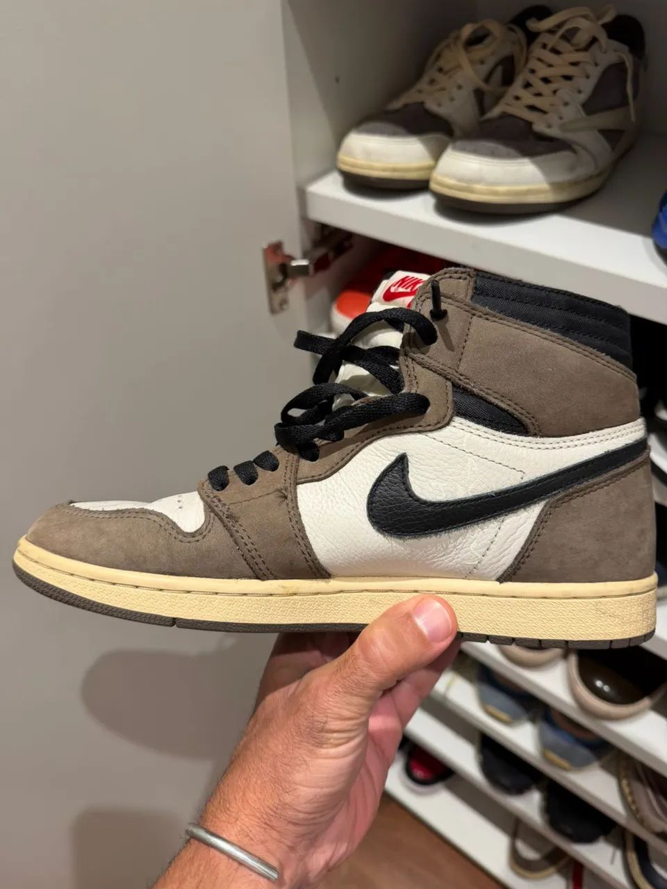 Air Jordan 1 High OG x Travis Scott - Calçados - Nova Aliança